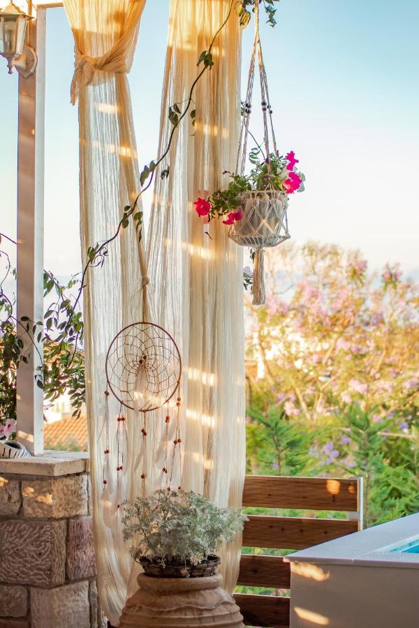 Georgianna'S Suite With Private Pool , 'Blank Suite' Charokopio Buitenkant foto
