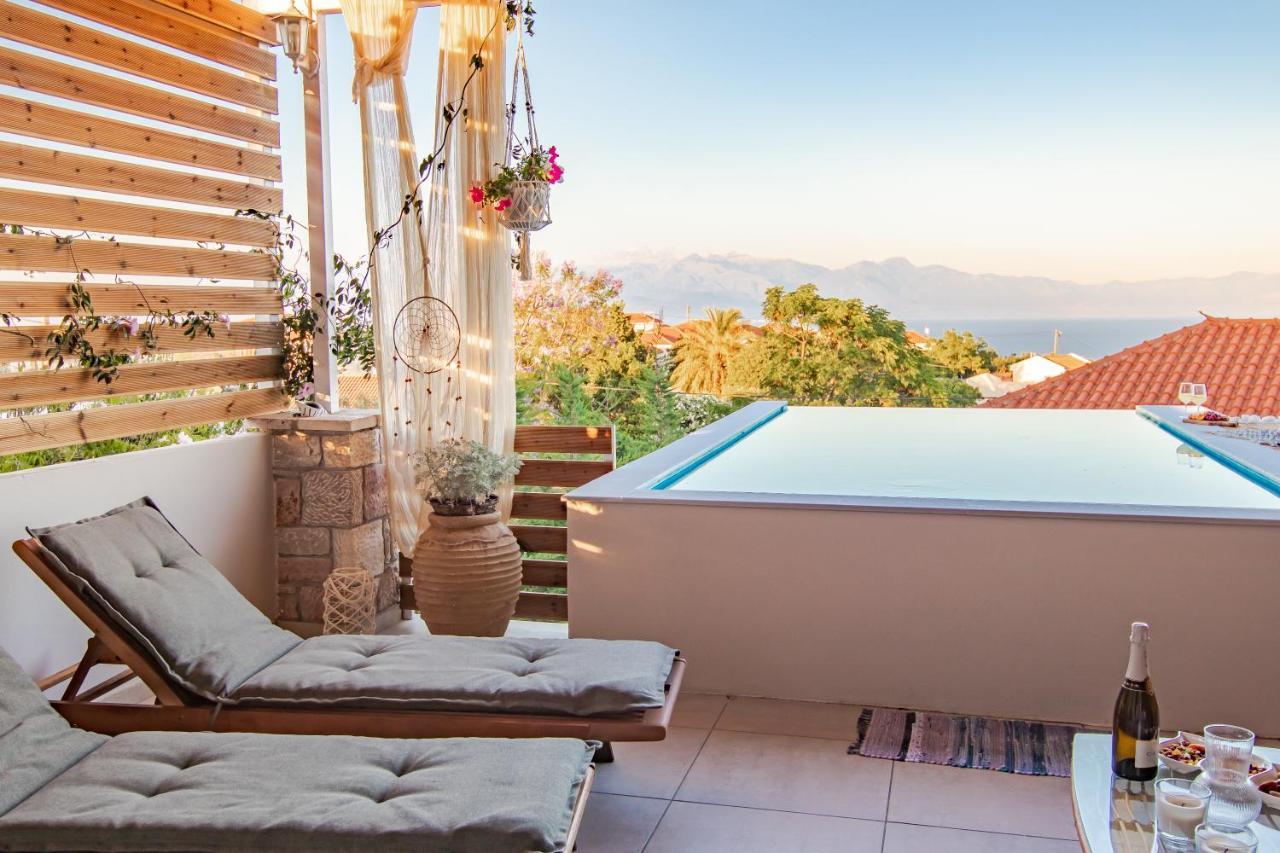 Georgianna'S Suite With Private Pool , 'Blank Suite' Charokopio Buitenkant foto