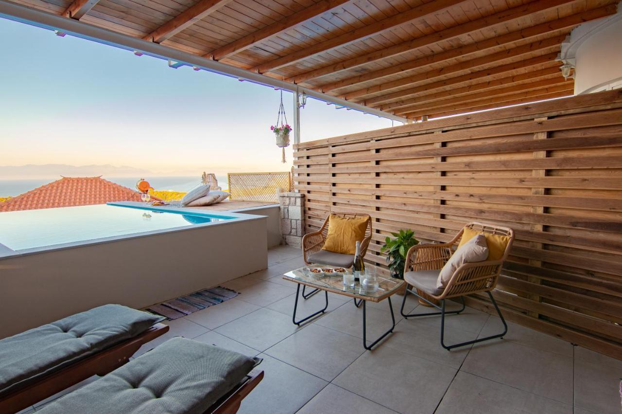 Georgianna'S Suite With Private Pool , 'Blank Suite' Charokopio Buitenkant foto
